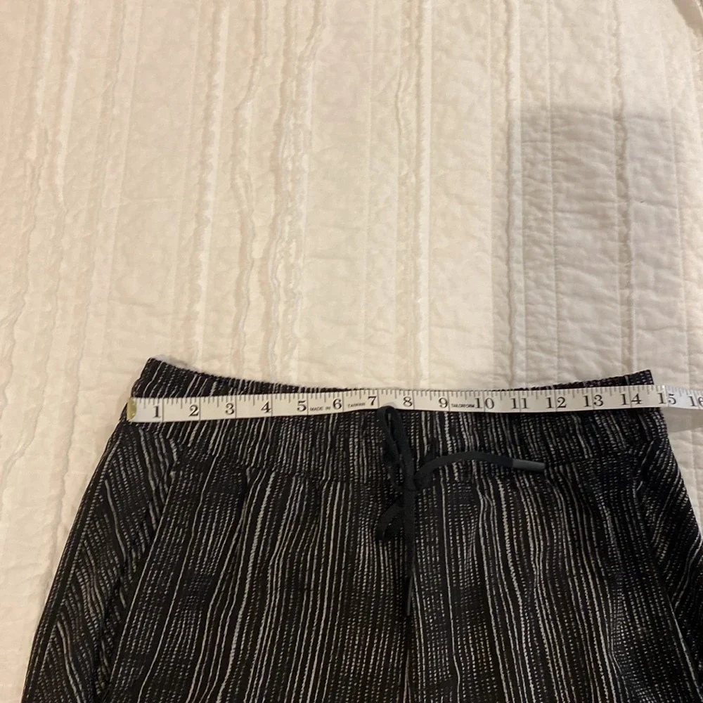 ATHLETA EUC - Picture 12 of 13